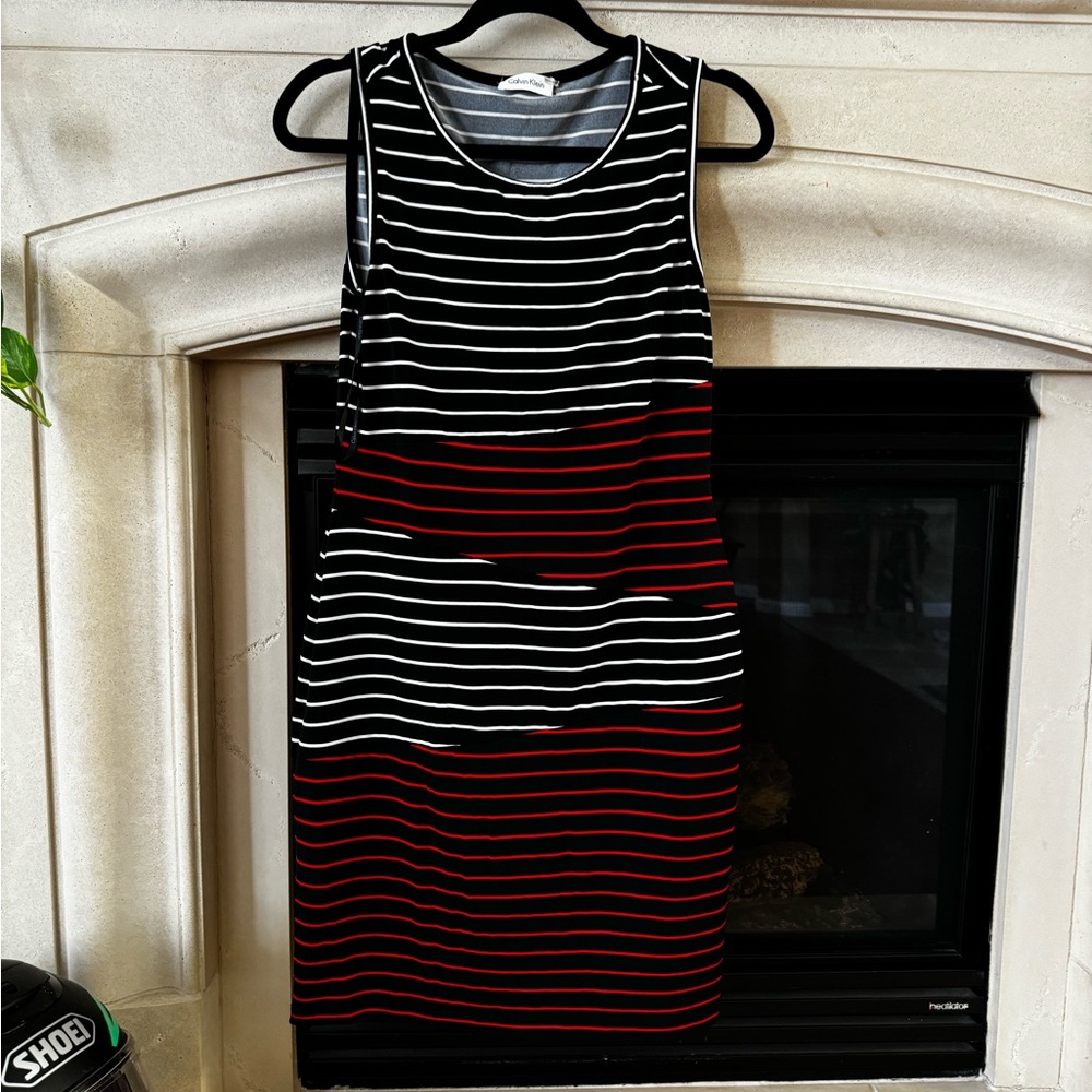 Calvin Klein midi dress black white red size 6